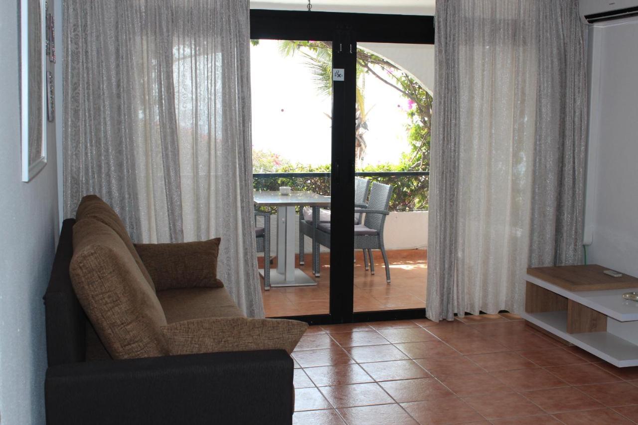 Casa Blanca - Sea View - First Line Apartment Playa del Ingles  Exterior photo